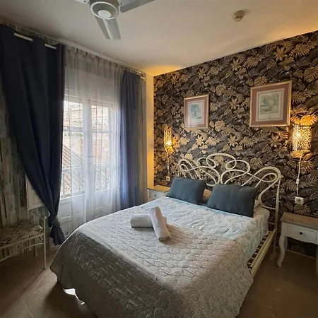 Hostel Centro (adults Only) *