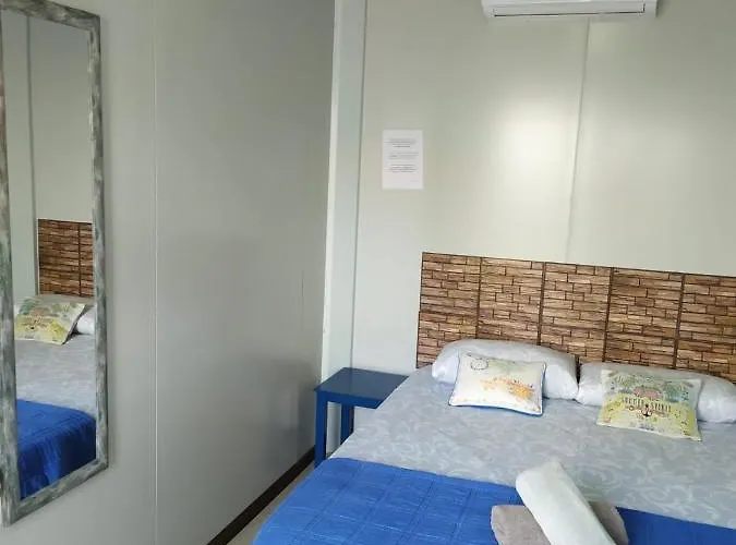 Centro (adults Only) Хостел Малага